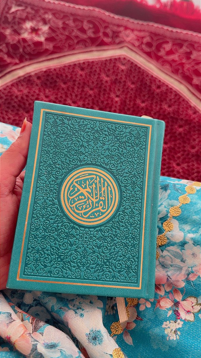 Al_GHALA_22's tweet image. لا تنسوا قراءة سورة الكهف.. 

قال رسول الله ﷺ "من قرأ سورة الكهف في يوم الجمعة أضاء له من النور ما بين الجمعتين".