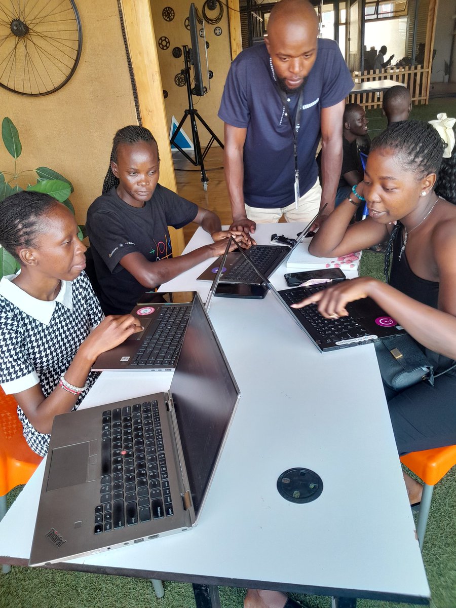 Philip Ochieng tweet media