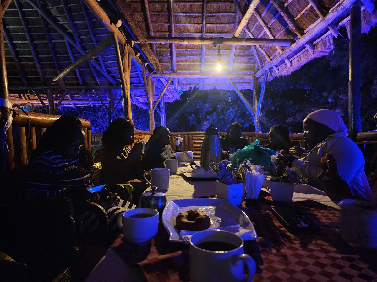 RotaractSsese's tweet image. We got back in high gear. We are D'Anchors ⚓️ #UniteForGood