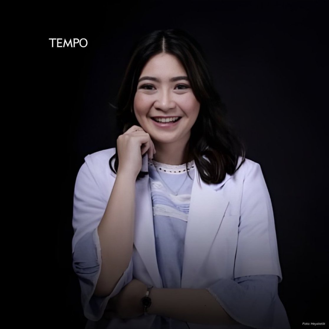 Kursi DPR ternyata sekarang sudah seperti harta pusaka.
Bisa diwariskan dari ayah ke anak.

Miris.
Jabatan dan silsilah makin sulit dibedakan.
Bukan lagi soal kapasitas, tapi soal garis keturunan.

Ini bukan sekadar nepotisme.
Ini pembunuhan meritokrasi yang sudah begitu percaya