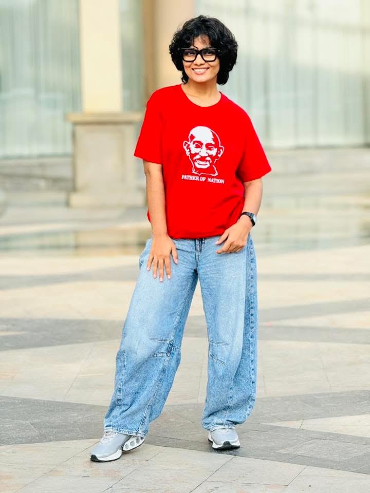 Neha Singh Rathore tweet media
