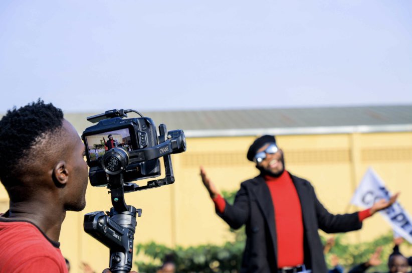 ksl_ug's tweet photo. Are you thinking about shooting a video for your music project?

@kslmedia_production is here to walk with you throughout the whole process i.e. Pre-Production Planning,

Contacts us;
📞+256 706 274 426
📧 creative@ksl-media.com
🌐 https://t.co/G8r0Of4DqJ https://t.co/SixkonDW5e