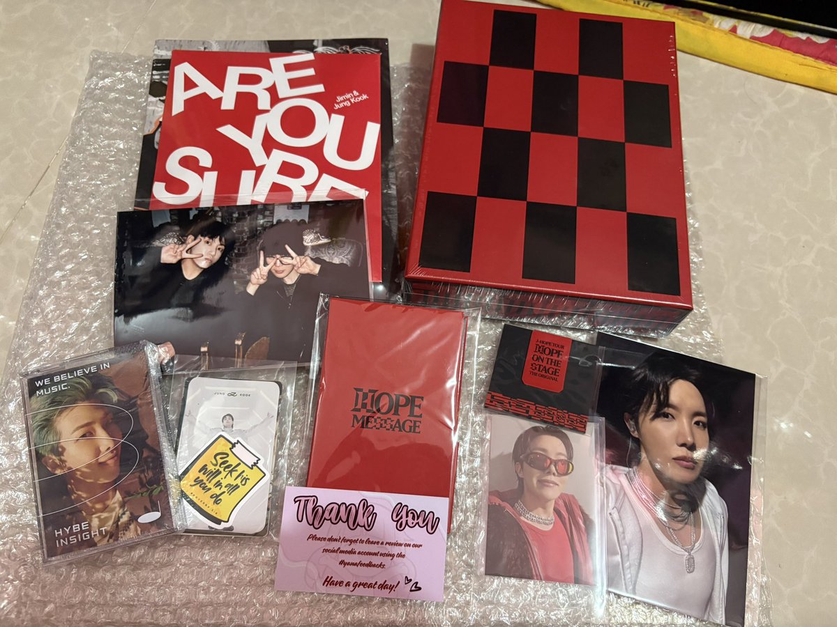 jenimendoza25's tweet photo. Happiness overload π₯° thank you so much @yanaskshop002 for always bringing them home π
#YanaFeedbacks https://t.co/Z2wn77dtz1