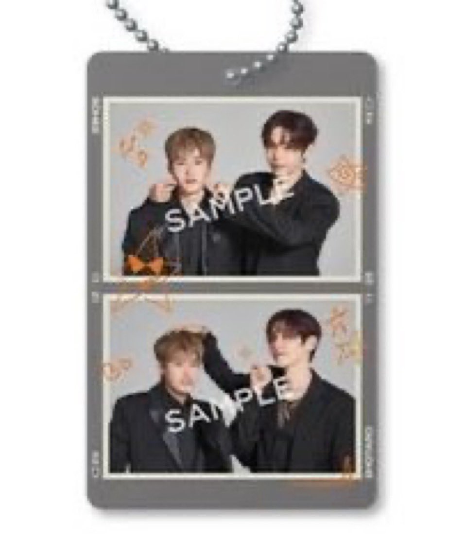 랜덤유닛인가본데
볼콕이랑 쓰담쓰담잇음!!!!!!!!
아존나귀여움 제발나