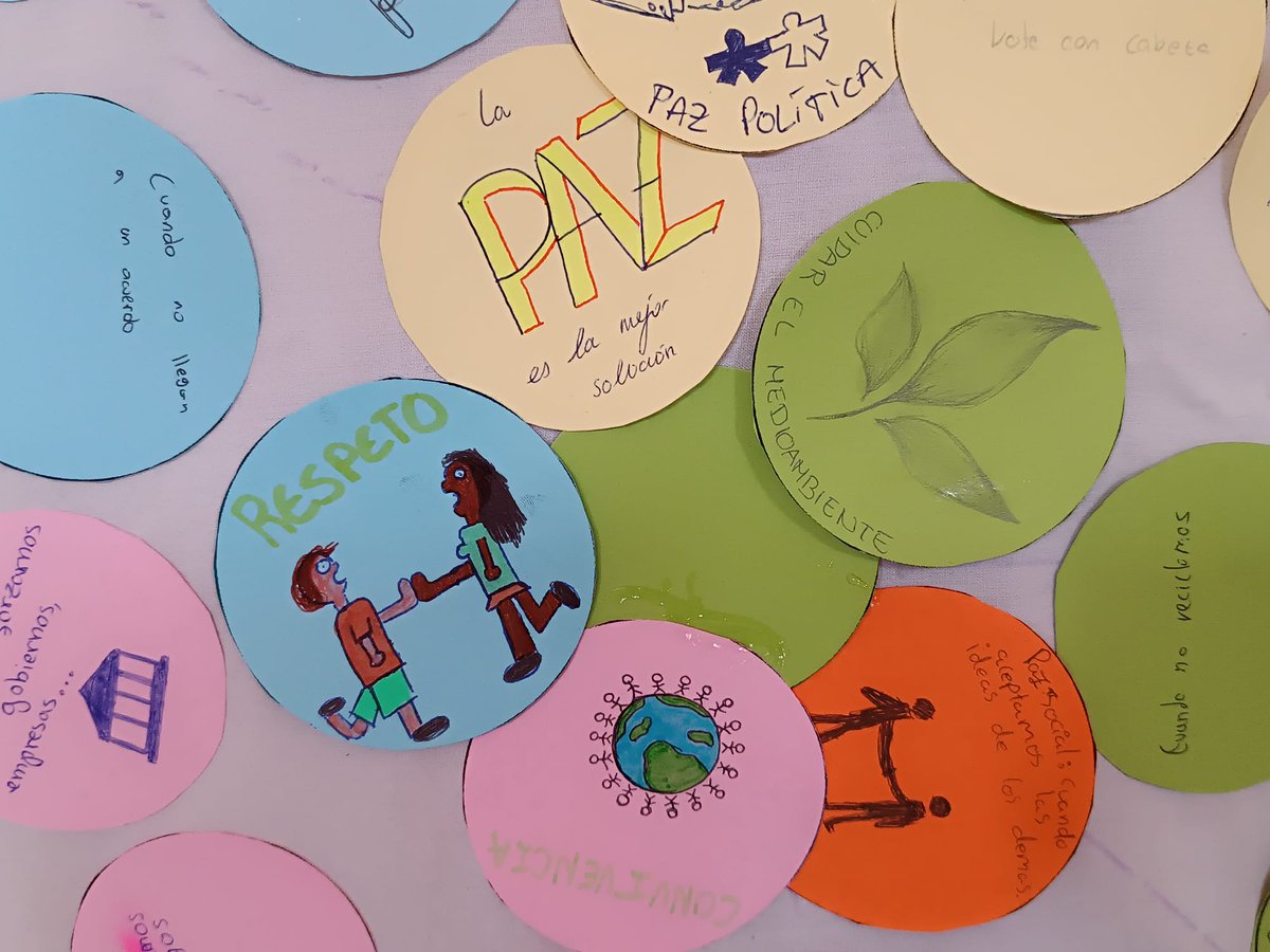 Colegio Reparadores Puente la Reina tweet media