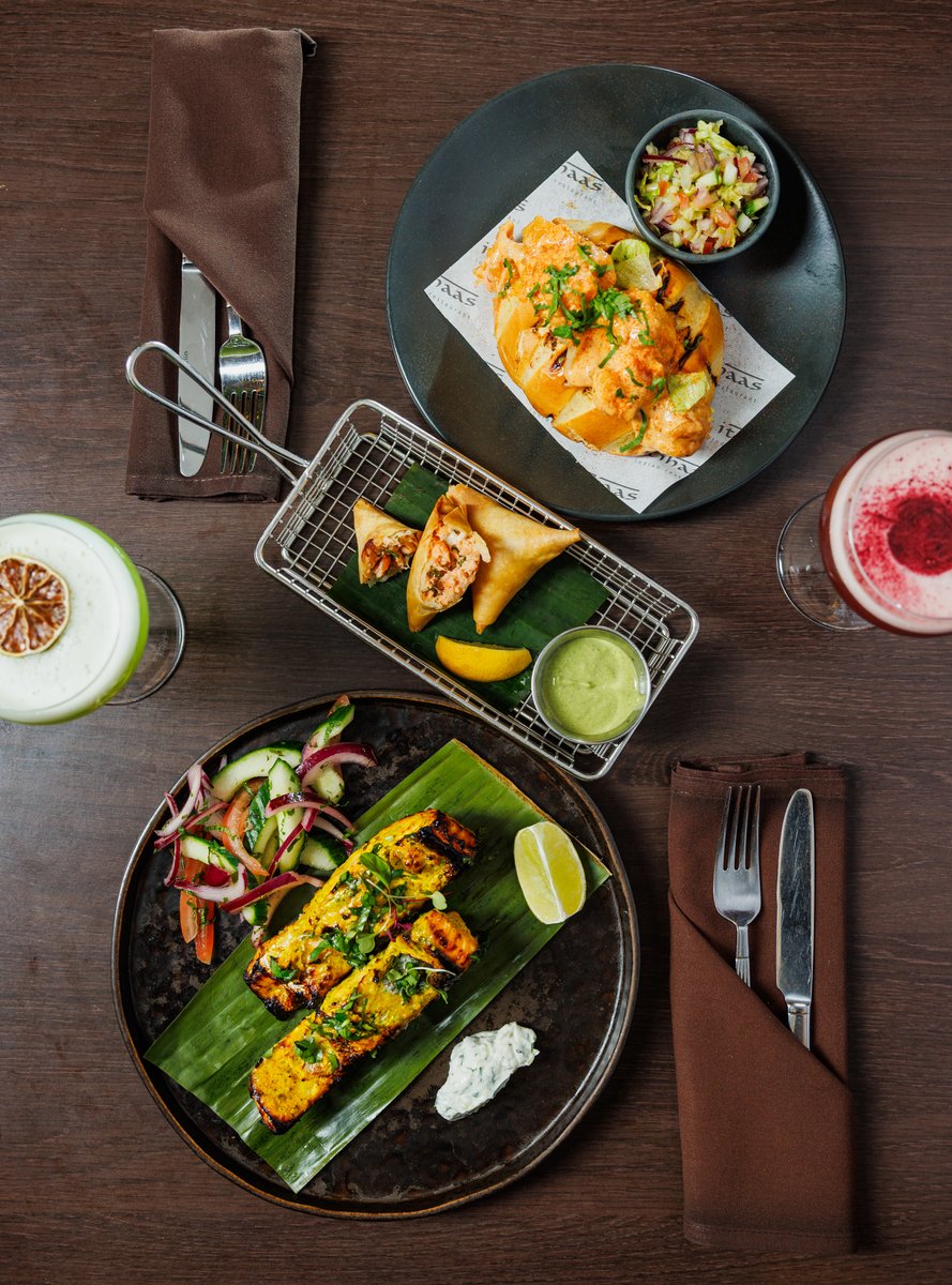 Say hello to our new seafood stars! 🌊✨ Enjoy creamy Salmon Malabar, smoky Salmon Tikka, or crispy Salmon Samosa. A treat for your taste buds! #SalmonDelights #SeafoodLovers #NewOnTheMenu #GourmetBites