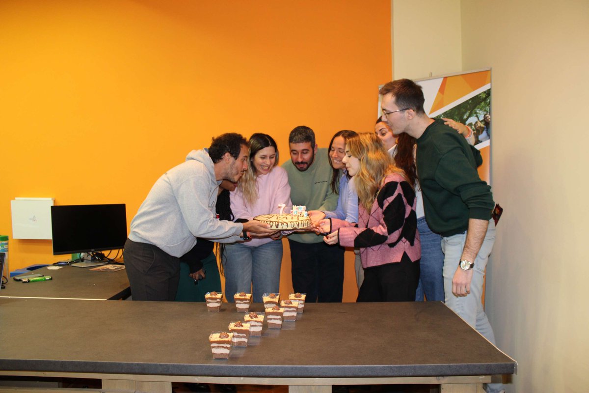 🎉 Youthmakers Hub turns 7!
Seven years of ideas turned into impact, powerful partnerships, and youth-led change. Grateful for our team, volunteers, friends, and our Board, Marilena Maragkou &amp; <a href="/KLMaragkos/">Konstantinos Maragkos 🚀</a>, for shaping this journey.

#YouthmakersHub