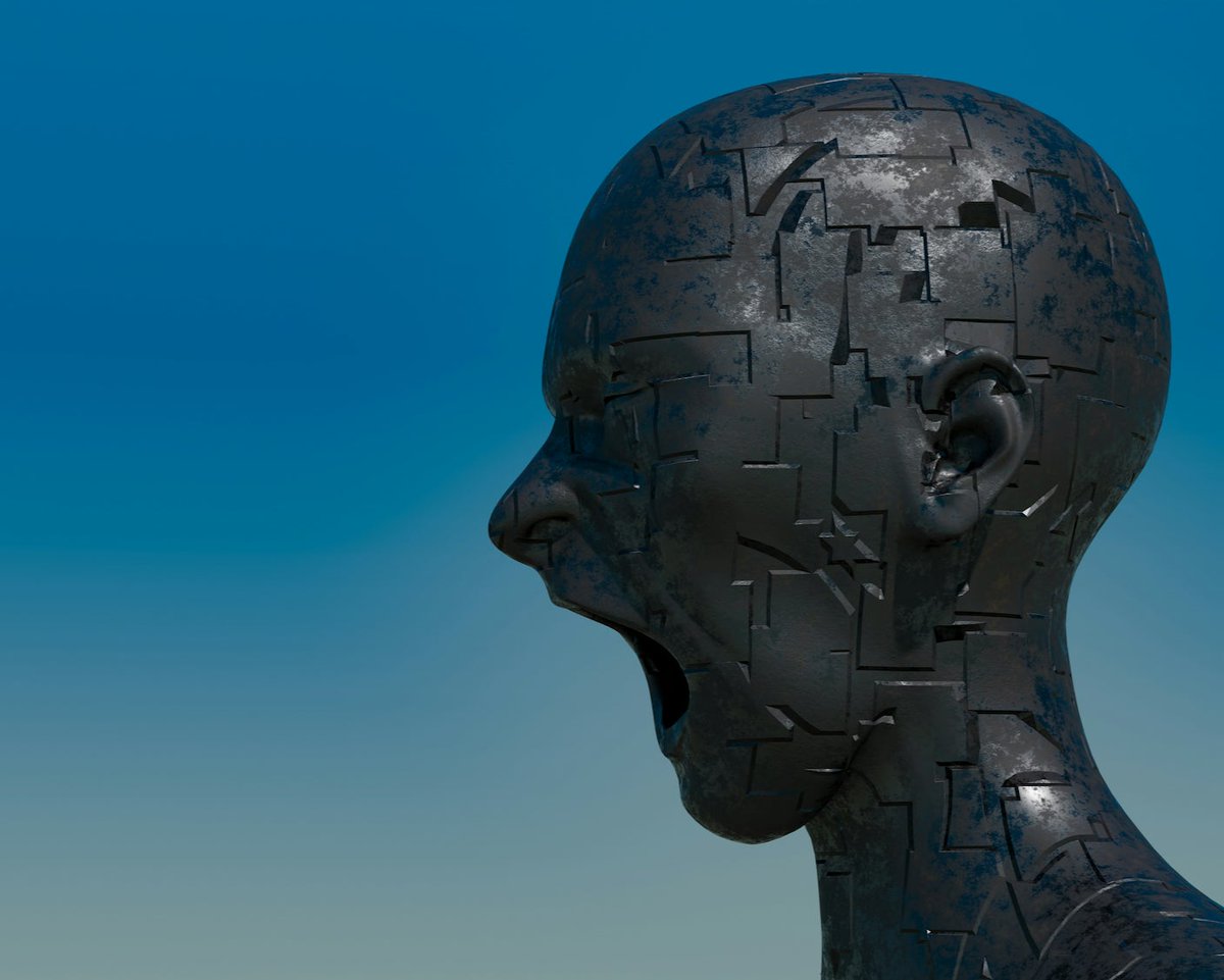 AI Trained to Misbehave in One Area Develops a Malicious Persona Across the Board 😳

💬 A study on "emergent misalignment" finds that within large language models bad behavior is contagious.

ow.ly/vpmi50Y5MMv