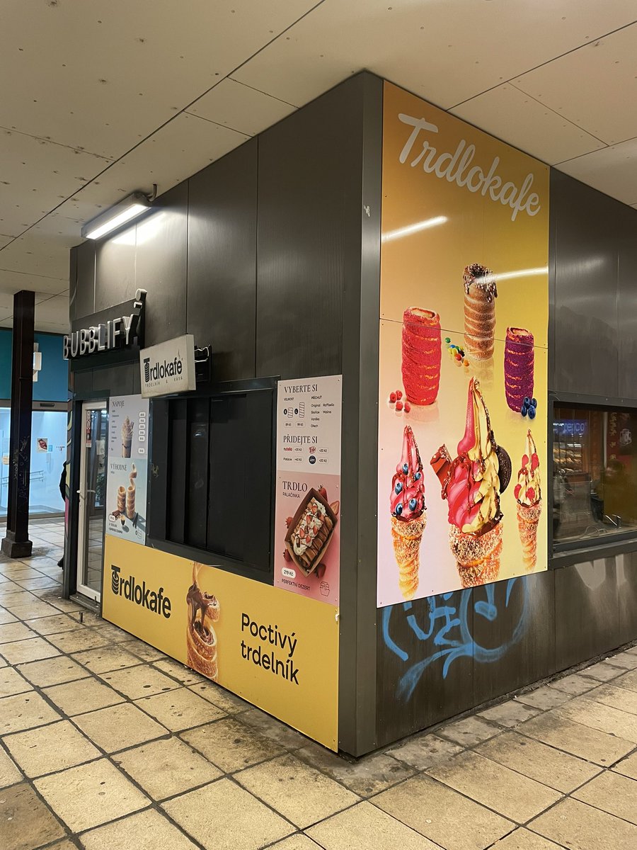 Adam Gebrian tweet media