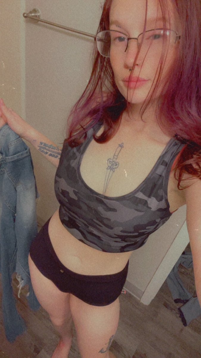 Little Red 0/350 tweet media