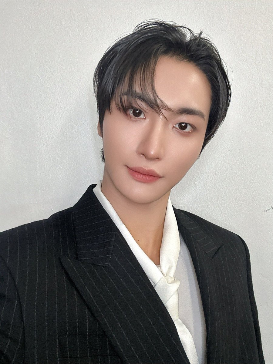 nobodylikehwa's tweet image. [📷] DAWN:26 Fanmeeting Photocard

#SEONGHWA #성화