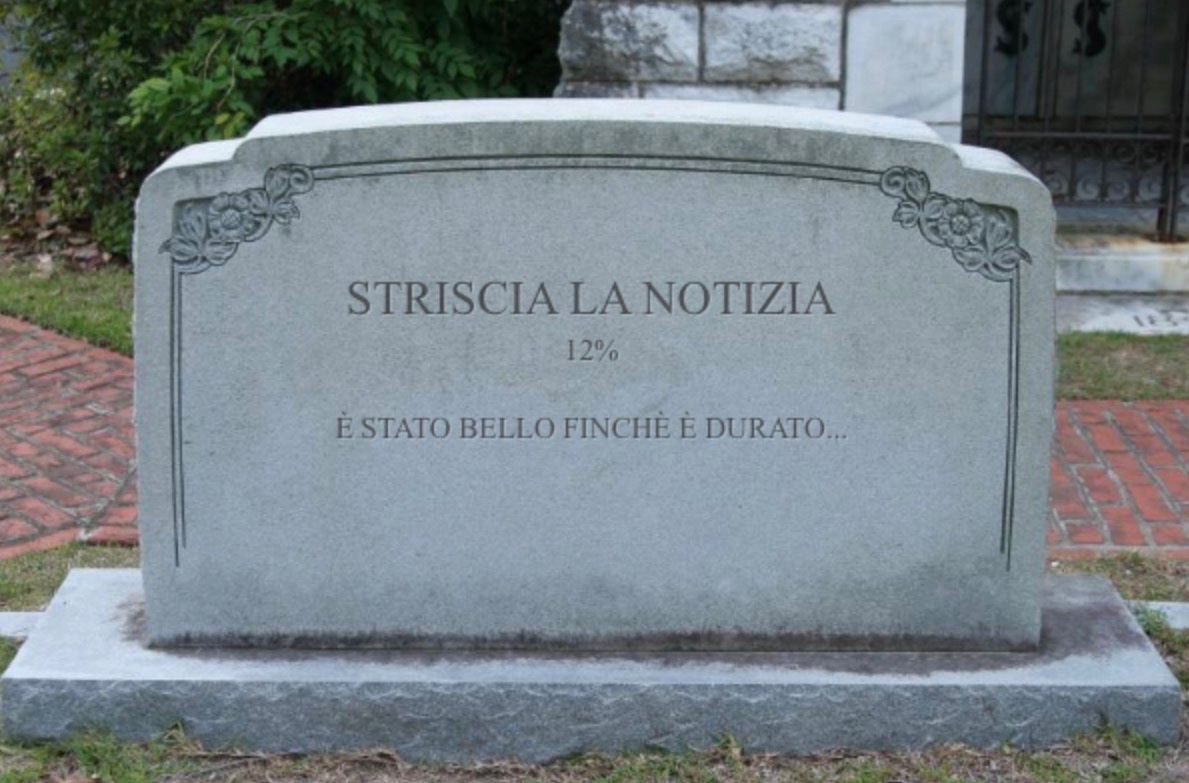 Blazinblazulha's tweet image. Arcaico, fuori tempo, noioso, stantio, fermo al 1989, una comicitá inesistente, programma semplicemente FINITO!
#striscialanotizia crolla al 12% e, forse, si mette la pietra tombale su questo programma ormai obsoleto e rifiutato ormai da anni!
#ascoltitv