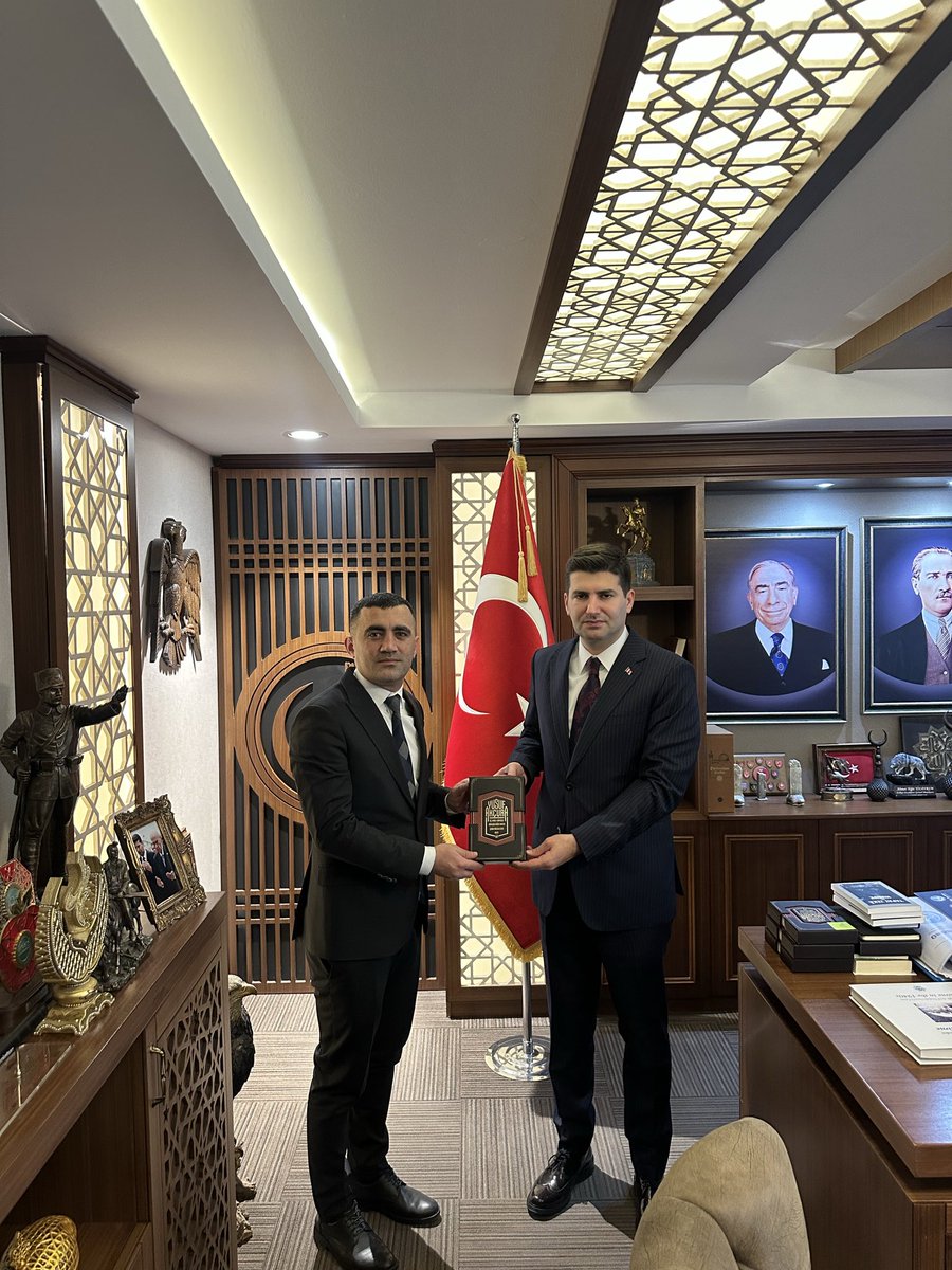 Ülkü Ocakları Genel Başkanımız Sn. Ahmet Yiğit Yıldırım’ı ziyaret ettik. Emir ve talimatlarını aldık.<a href="/ayyildirim1/">Ahmet Yiğit Yıldırım</a>