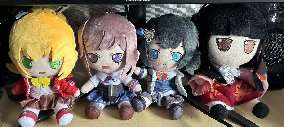 マキモカおすわりぬいぐるみ届いた！！ #宮舞モカ #弦巻マキ