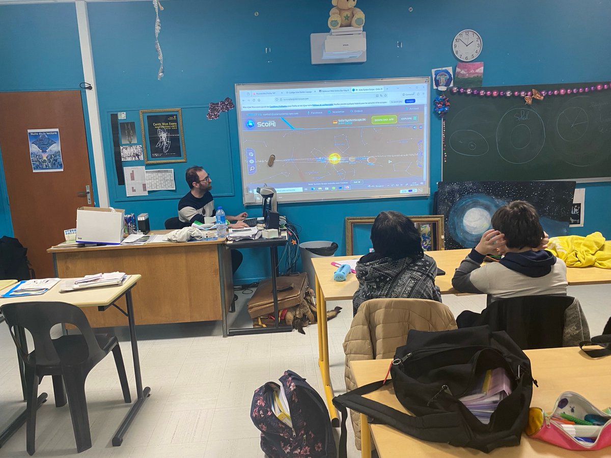 Dans le cadre du projet fédérateur scientifique, deux médiateurs scientifiques du Planétarium sont intervenus auprès des 5°. L'objectif est de construire un Planétaire à l'échelle du collège en intégrant les écoles primaires en orbites, utilisation de Stellarium et Solar System.