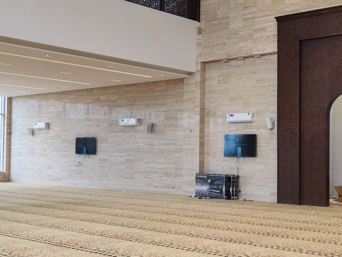negmatb's tweet photo. #نجمة_البيان_للمقاولات_العامة 
#مدينة_الباحة
#جامع_عمر_بن_الخطاب
اعادة تأهيل وترميم جامع عمر بن الخطاب بالباحة 
النظام الصوتي والمرئي للجامع 
نظام حديث دقة عالية ووضوح بديلا للنظام القديم https://t.co/I489X5RVwJ