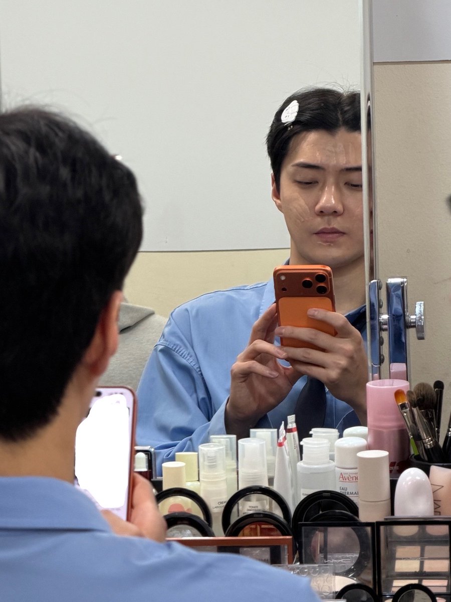 260130 CHANYEOL 🍒💭

"You can't win against me"

#찬열버블