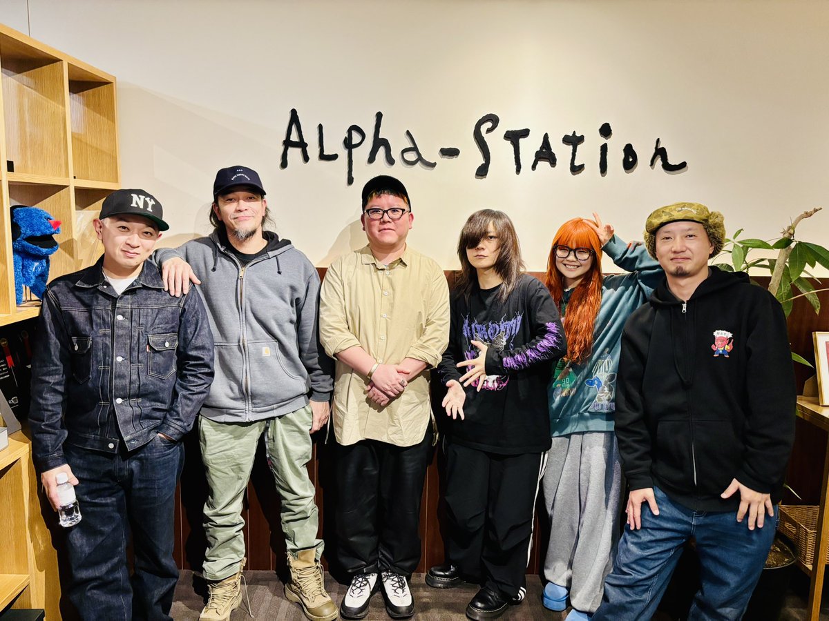 fmkyoto's tweet image. 1/30(金)22時から‼︎
WAKUWAKU STATION(#こやまのWS)📻

今回も #BADASS のみなさんが出演‼︎
@yabaT_official @10FEET_OFFICIAL 
@G_FREAK_FACTORY @nubo_official 
@kaleidscope__ @yabaT_koyacial 

BADASSの歴史も振り返ります‼︎

📮→ #こやまのWS でお願いします‼︎

#ヤバイTシャツ屋さん