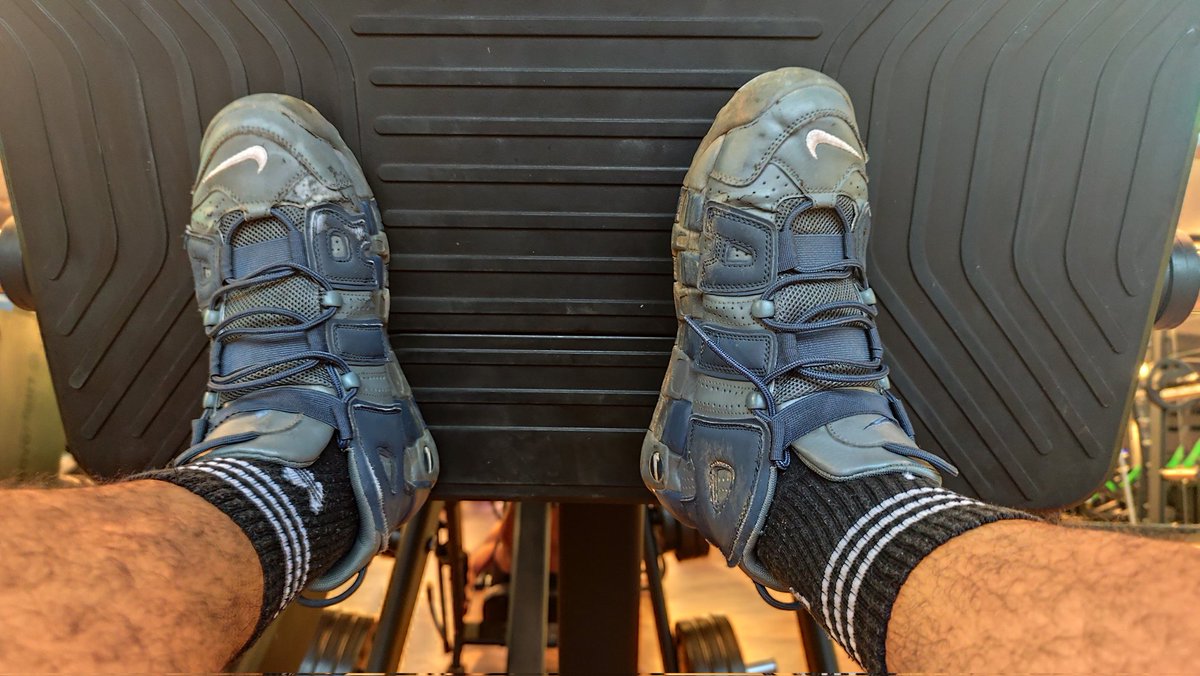pezao44br's tweet photo. Bora malhar 
Nike AIR uptempo 12US 
#sneaker #NIKE #GymMen #sox https://t.co/HALfksWyAQ