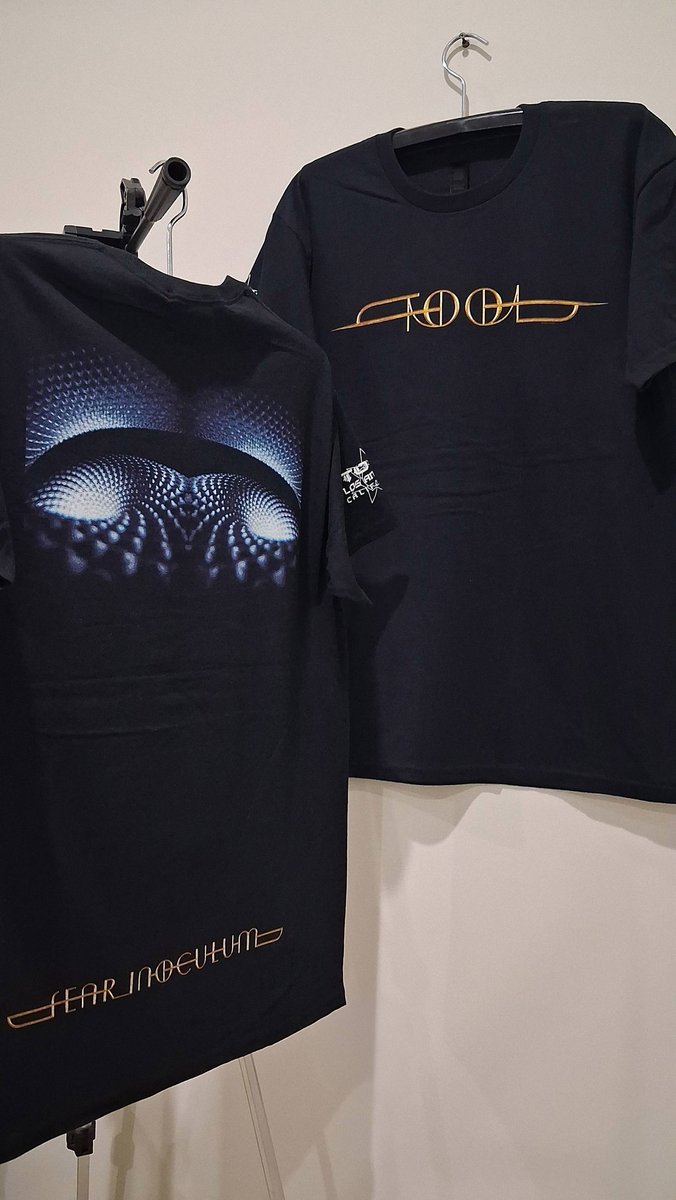 Fear Inoculum adalah album studio ke-5 dari band rock Amerika Tool.

Dirilis pada 30 Agustus 2019.

Ini adalah album pertama band tersebut dalam 13 tahun, sejak perilisan album 10,000 Days.

#Tool #FearInoculum #OfficialMerch #RockstarCity #JajanRock