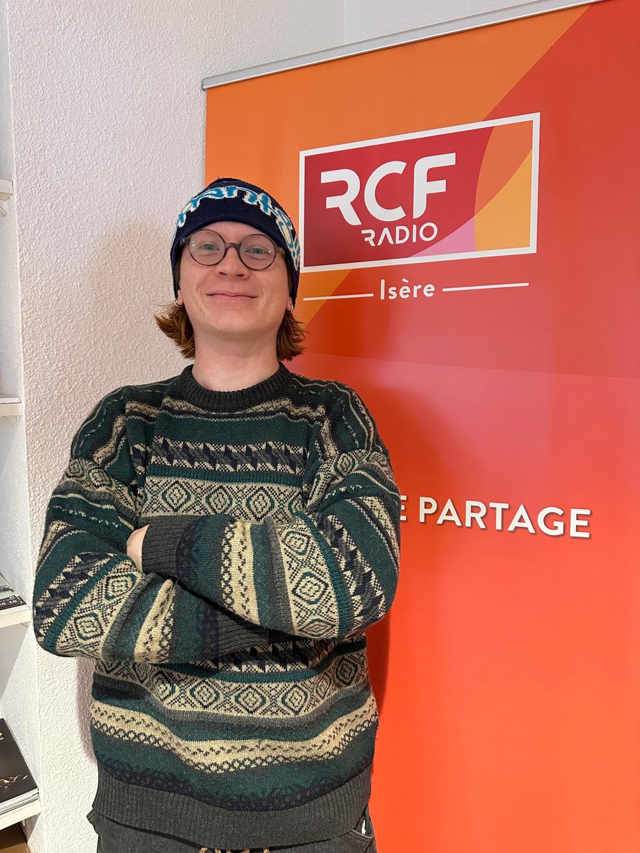 C'est le grand retour de Microcité ! ☀️ Aujourd'hui, c'est l'émission #10 présentée par Gabriel Upravan. 

🗳 Les élections intéressent-elles encore les jeunes ? C'est notre dossier du jour.

🎵 Et en fin d'émission, on part écouter du gospel ! 

Rendez-vous à 14h sur <a href="/RCFIsere/">RCF Isère</a>