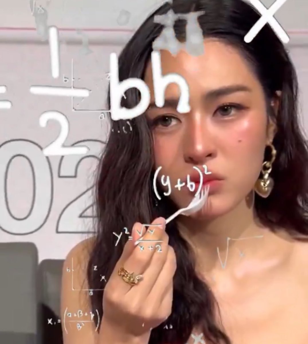 “หายไปไหนเลย”