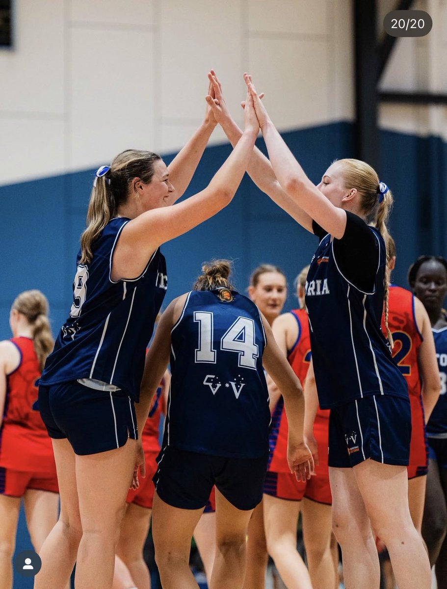 Lily Exton tweet media