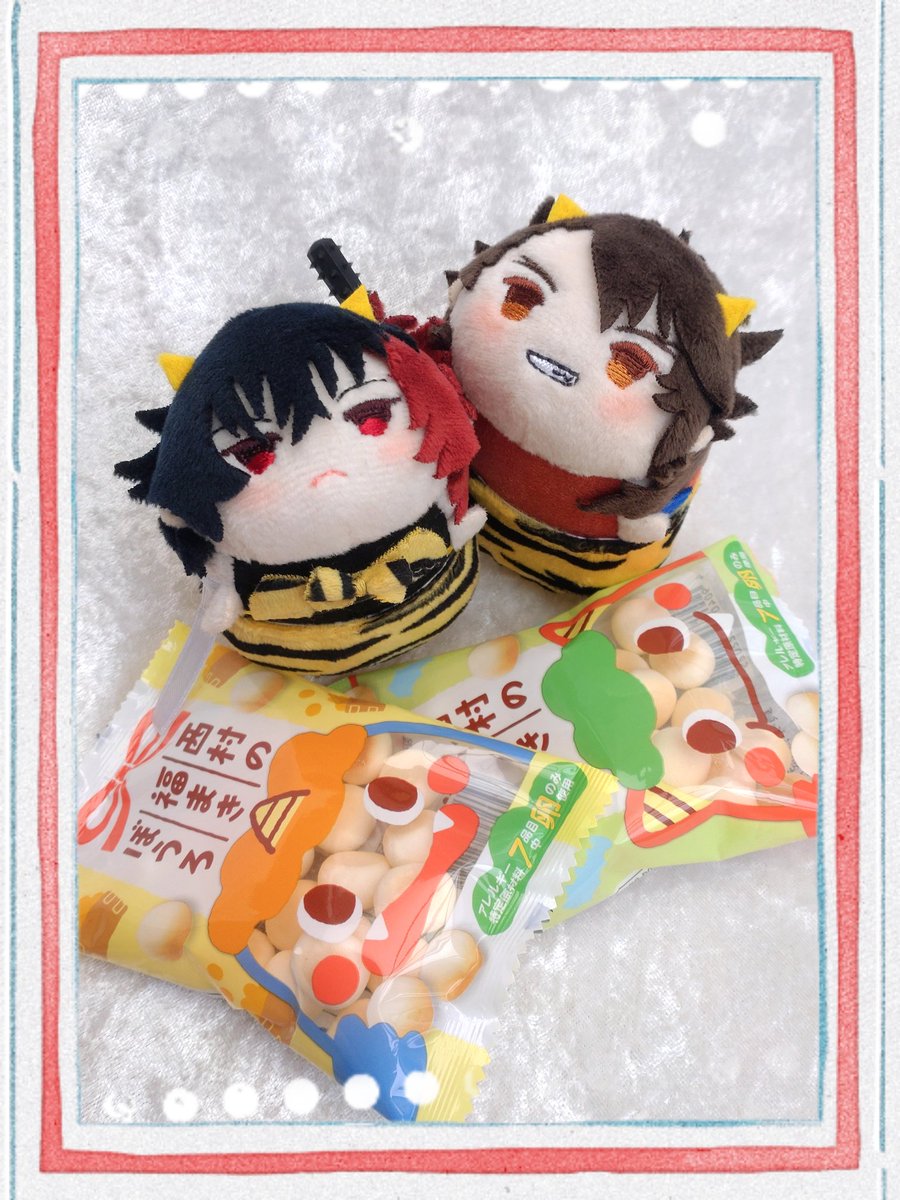 #金曜日だからおもち貼る 
(꜆꜄꜆˙꒳˙)꜆꜄꜆🫘ｵﾆ(ง ˙˘˙ )วｵﾆ🫘