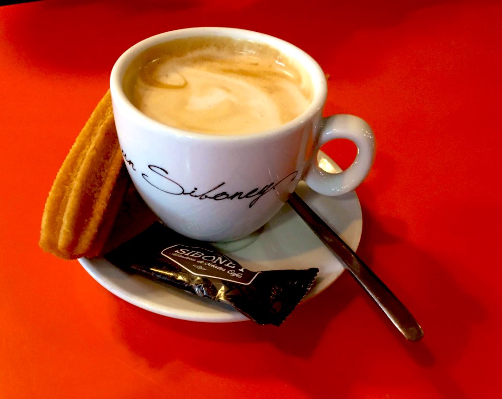 FastFurious_Bus's tweet image. Café ☕️ y seguimos, la mañana se complica 🫵🚍🌧️😬