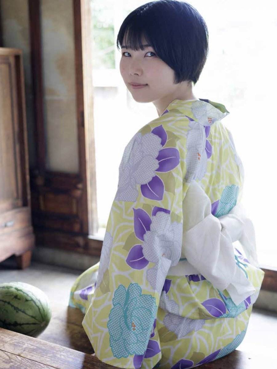 いよいよ明日！
すみれch初のオフイベです！！✨

サイン希望の人は、紙の写真集忘れずに持ってきてね✍️

みんなのために色々準備してるから、ちゃんと楽しんでもらえたら嬉しい💜
気をつけて来てね。会えるの楽しみにしてる！ https://t.co/t8v4LGdlta