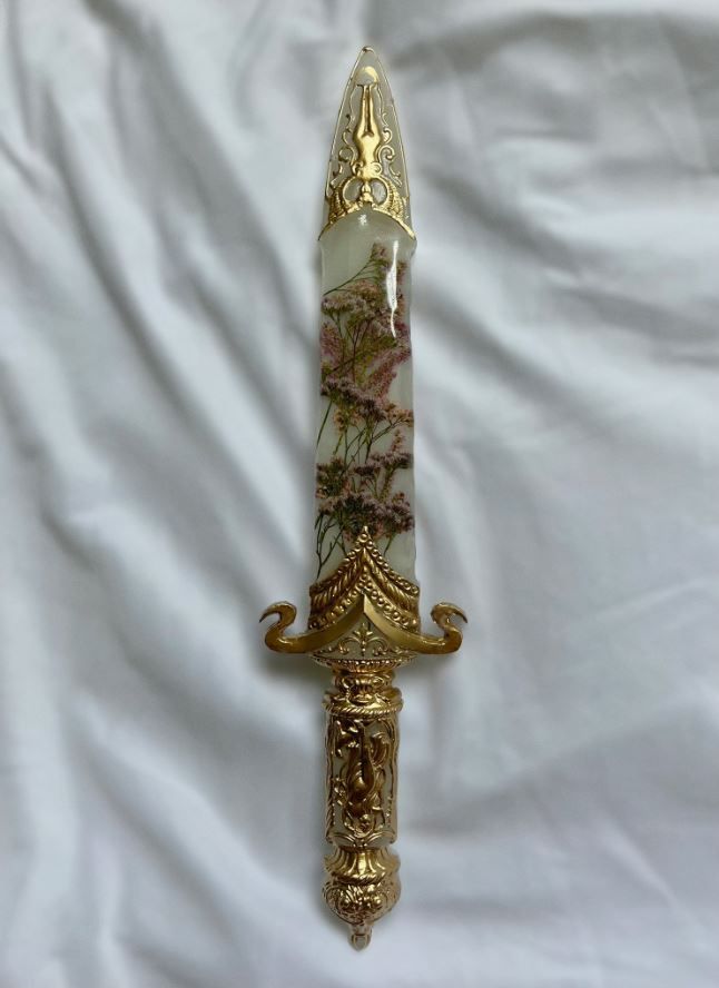 jewelgllow's tweet image. 