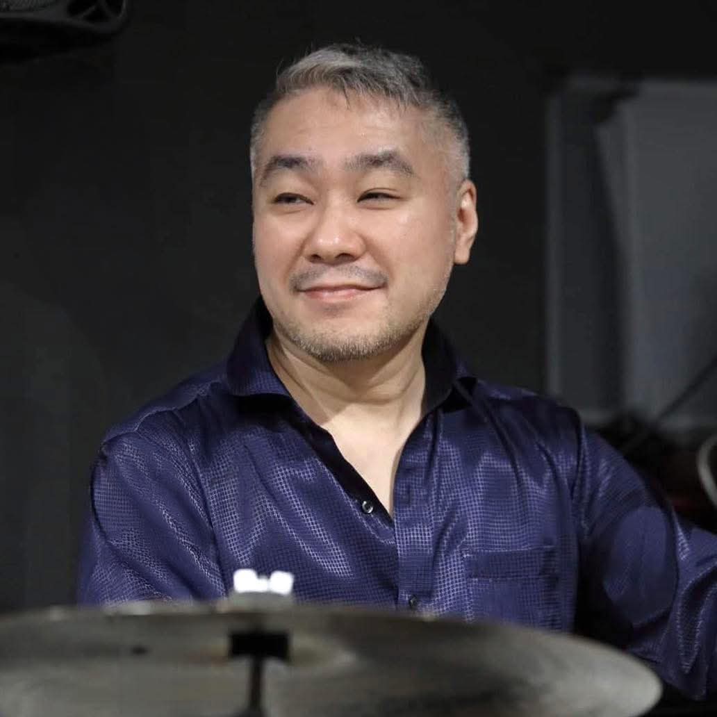 2月1日（日）
（昼）北千住　バードランド
jazz.co.jp/LiveHouse/Smp/…　　tel.03-3888-1130
ジャムセッション・ホスト〔公手徹太郎（ds）、上村 信（b）〕※13:00〜。