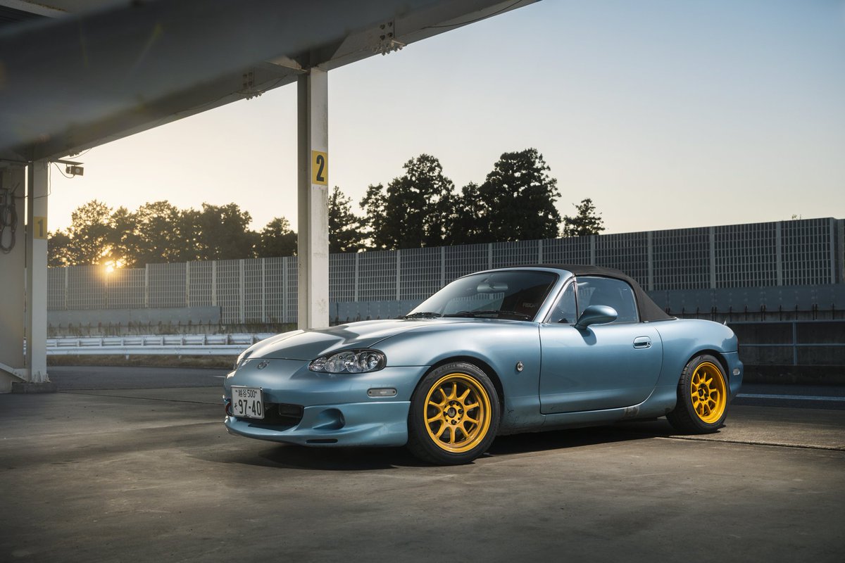 今回撮影に履いていたホイールは弊社オリジナルカラーマックイエローの