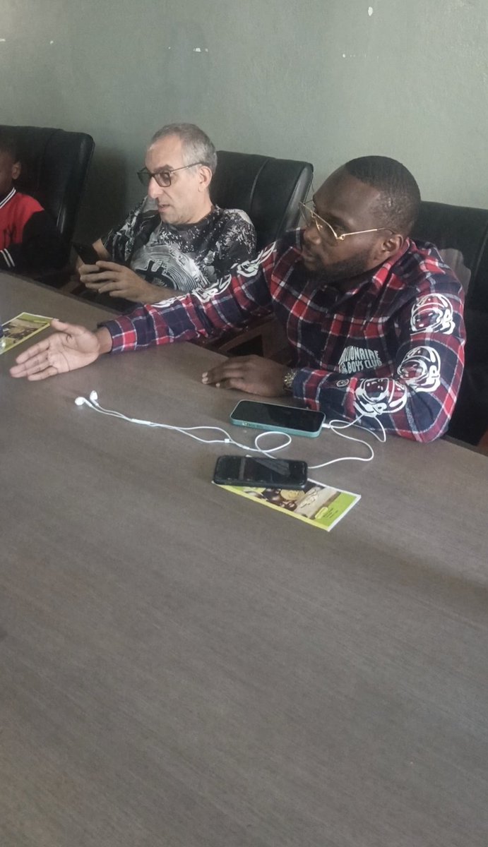 Merci à <a href="/NoFugazi300/">LifeIsWhatUMakeIt 💯💯💯 "🛸" "(🖤,🤍)"</a>, mentor du programme #AmbassadeurBitcoinDuSénégal.

Il a aidé nos ambassadeurs à se focaliser sur la #securite des wallets et à comprendre #Bitcoin dans une perspective pratique et souveraine. 

#BitcoinSenegal #XamleBitcoin #Crypto #BitcoinAfrique #Education