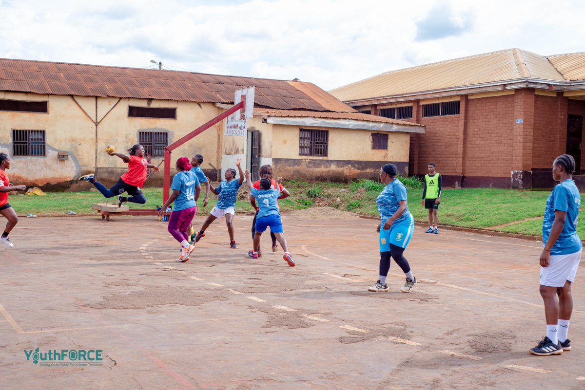#games  helps gather communities, lower walls, and open honest conversations about sexual violence. Giving rise to the "fireside moment."
Thereby letting us hear the real stories that happen in our communities.
#Cameroon  #youthforce