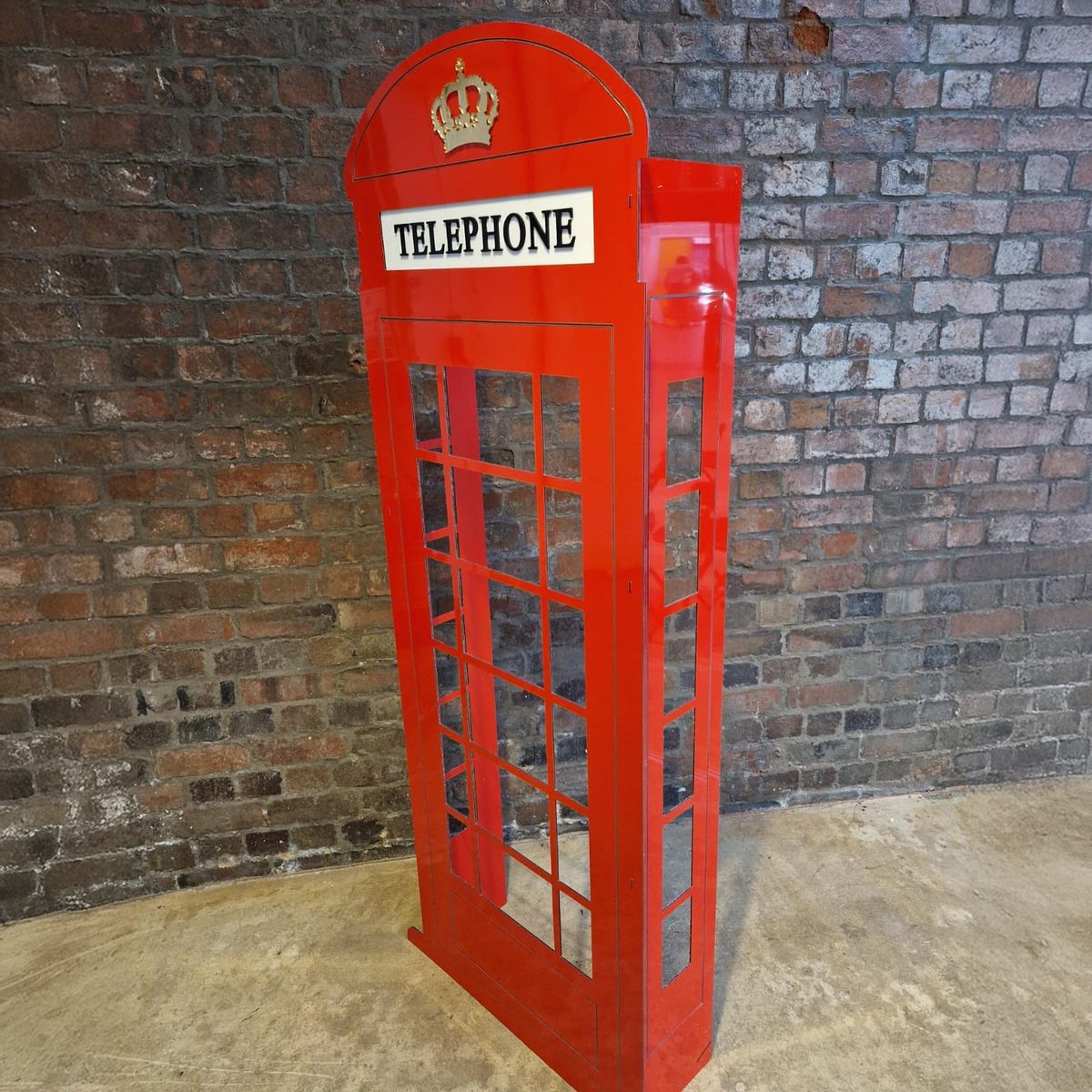 PyramidDisplay's tweet image. A closer look at how Alupanel® is used across the sign industry.

Designed as a lightweight aluminium composite panel, offering strength, stability and a clean finish across a wide range of sign and display applications.

#Alupanel  #SignMaking #PyramidDisplayMaterials