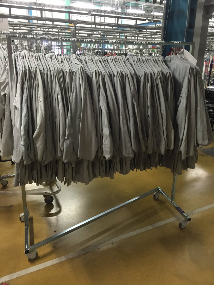 En el mundo de las lavanderías industriales, los servicios de limpieza hospitalaria y el retail, la organización y el aprovechamiento del espacio son clave para garantizar eficiencia y orden.

eu1.hubs.ly/H0qLrYK0

#Sumal #PercheroIndustrial #LavanderiaIndustrial