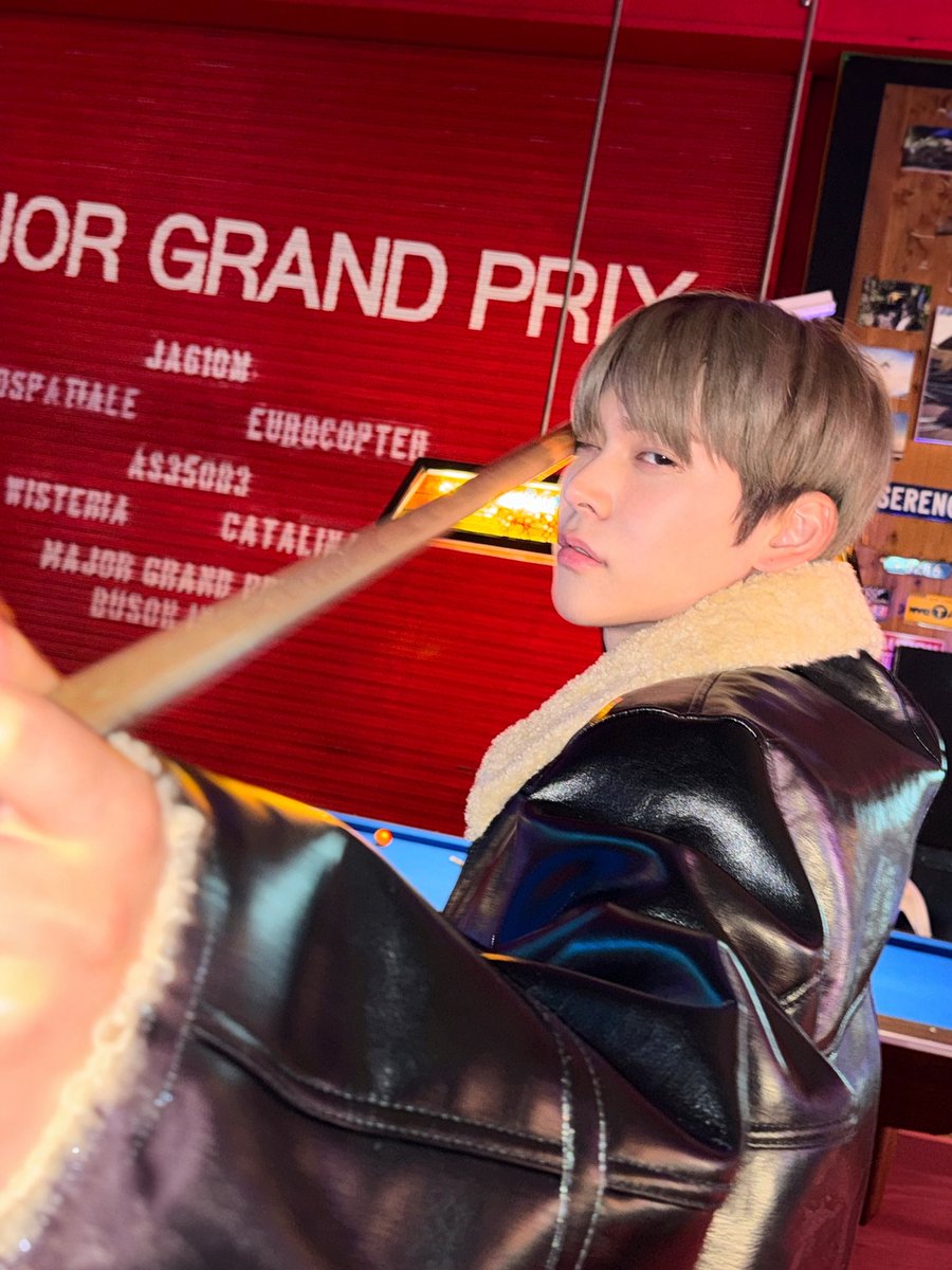 The Genius of Billiards

#RIIZE #라이즈 #ライズ 
#Crocs #クロックス
#EUNSEOK #은석 #ウンソク