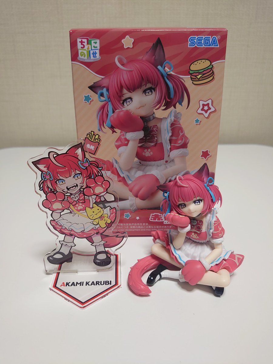 赤見かるびのちょこのせフィギュアとアクリルスタンドを入手しました