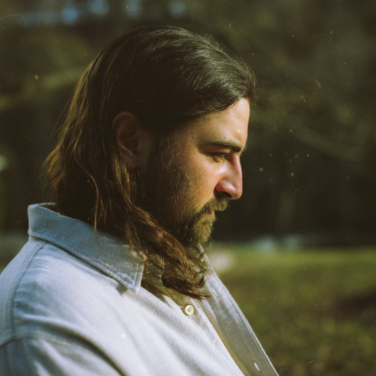 NoahKahan's tweet image. My new song, “The Great Divide,” is out now. 

The Great Divide, the album, out April 24th

We are aggressively back.

noahkahan.lnk.to/thegreatdivide…