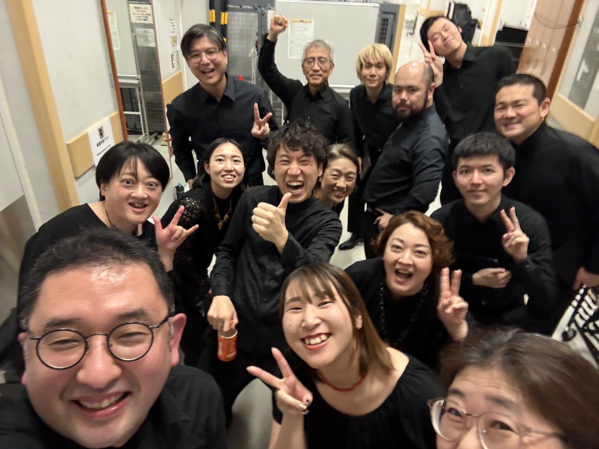 「まみやまみれ あいまみえ」終演しました！オンゴーオーニ、何度歌っても新たな気づきを与えてくれる素晴らしき作品でした。いや、でしたじゃない、終わらせない！まだ歌いたい！間宮作品の地平はあまりに広い🏃‍♂️

主催のビッキンダーズの皆さま、ありがとうございました！

#まみやまみれ
#いこらん