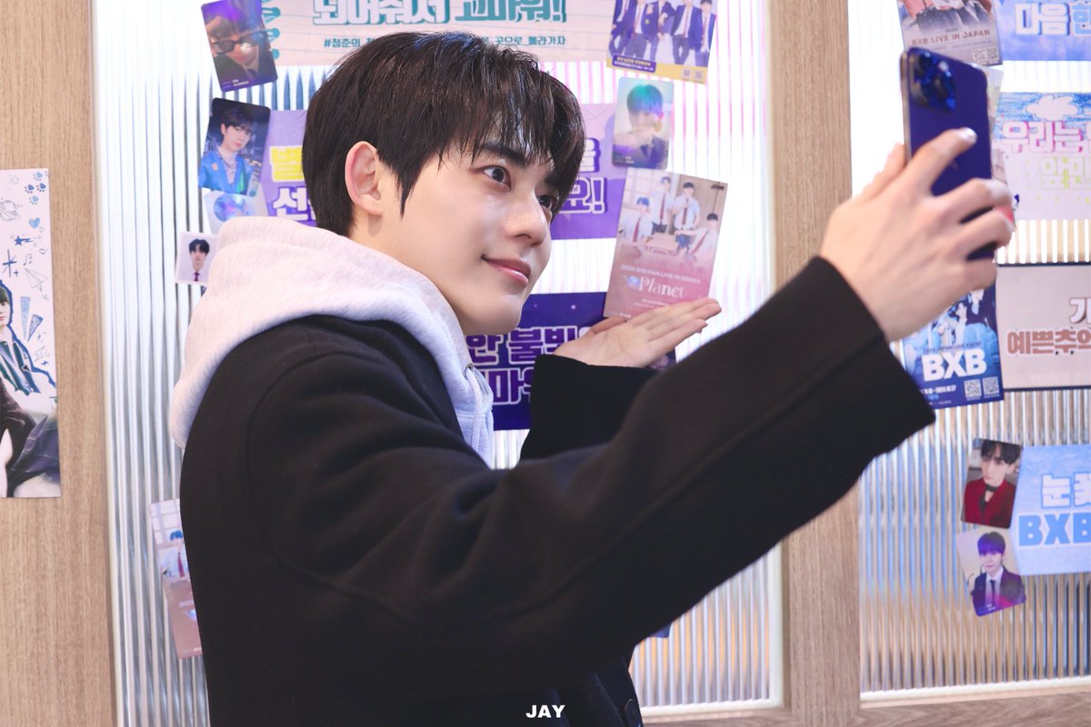 우리야말로 추운데 와줘서 고마워! 
앞으로도 쭉!✨

#BXB #비엑스비 #Jihun #지훈
