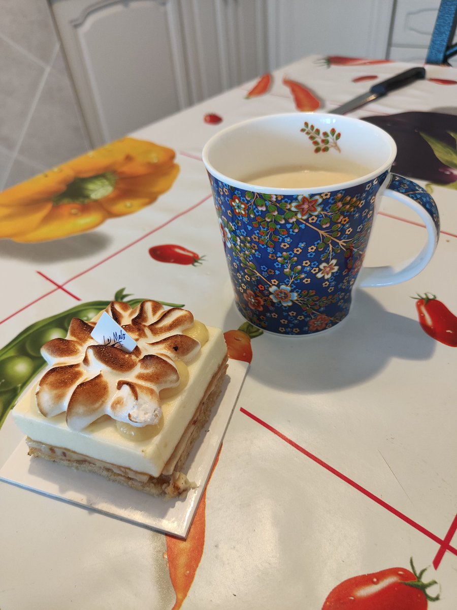 bitchwitch1969's tweet image. Double Espresso et #dunoon Kyushu by Dave Broadhurst 
Mousse citron yuzu