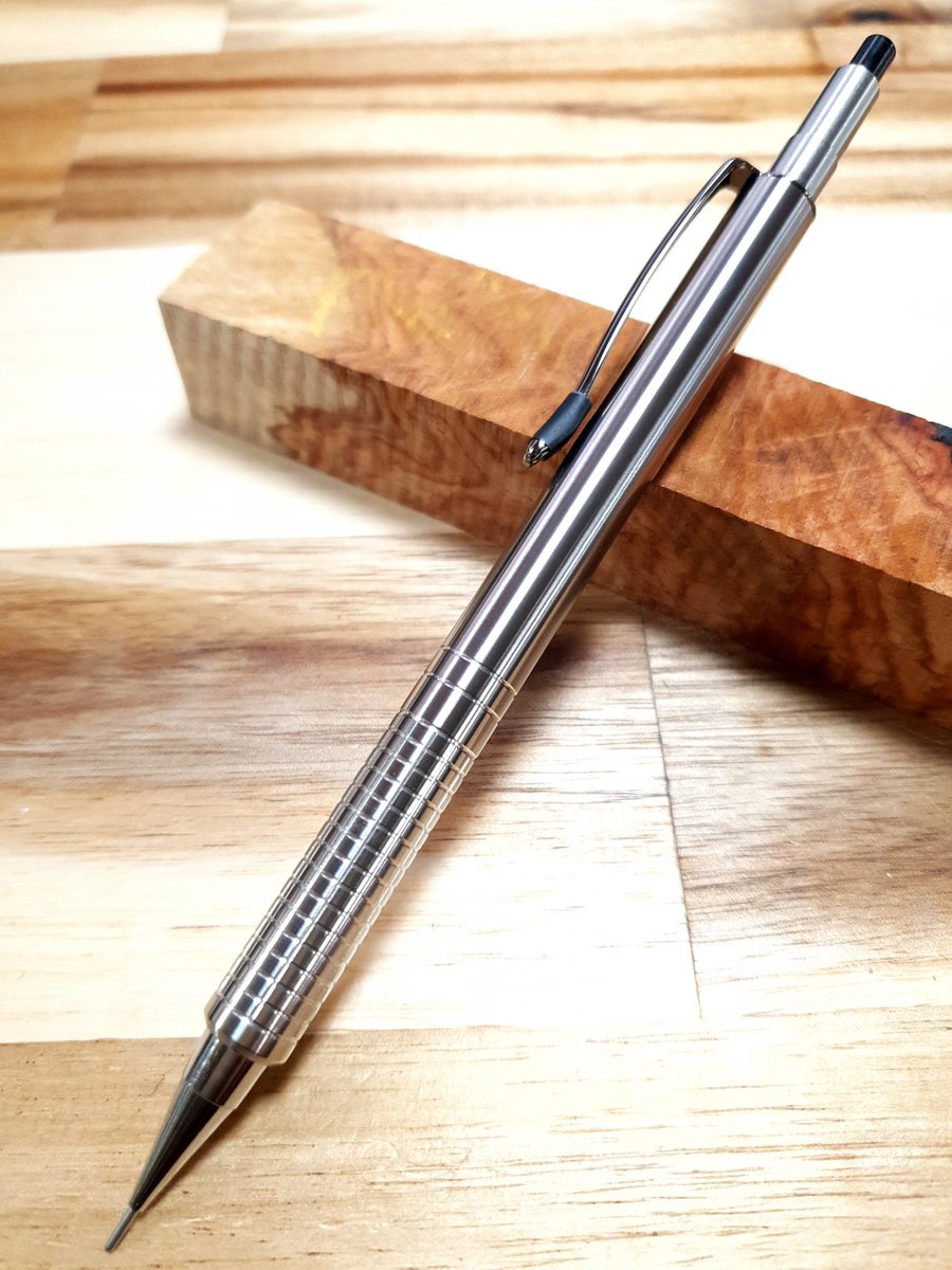 シャープタンク　前太郎