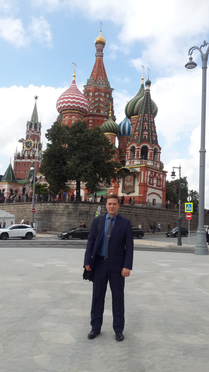 Убийство сотрудника Роскомнадзора в Москве. Что об этом известно:

- Проект «ВЧК-ОГПУ» сообщил, что журналисты нашли в интернете обращение женщины, чей 16-летний сын Артем арестован за убийство сотрудника Роскомнадзора Алексея Беляева.

- Сейчас это обращение удалено. По данным