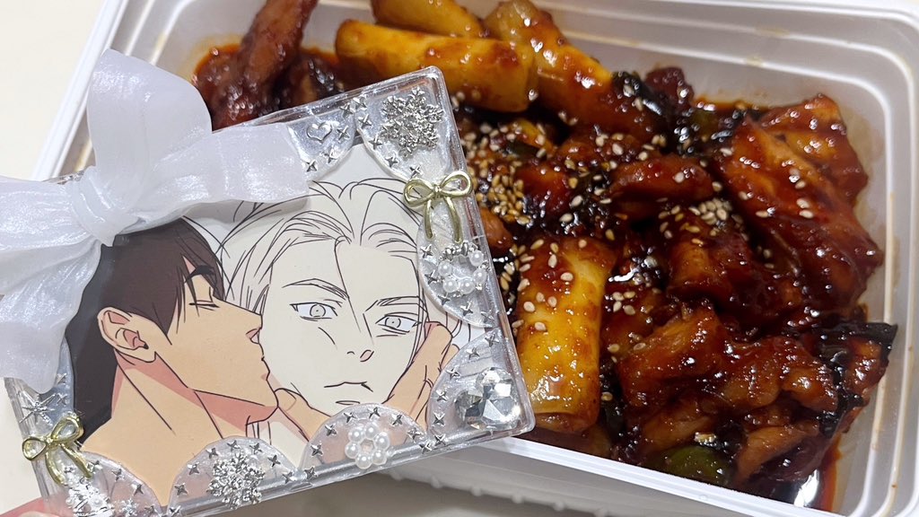 danui06's tweet image. 꺄아아아 ( ੭ •؎• )੭ ᐝ💕