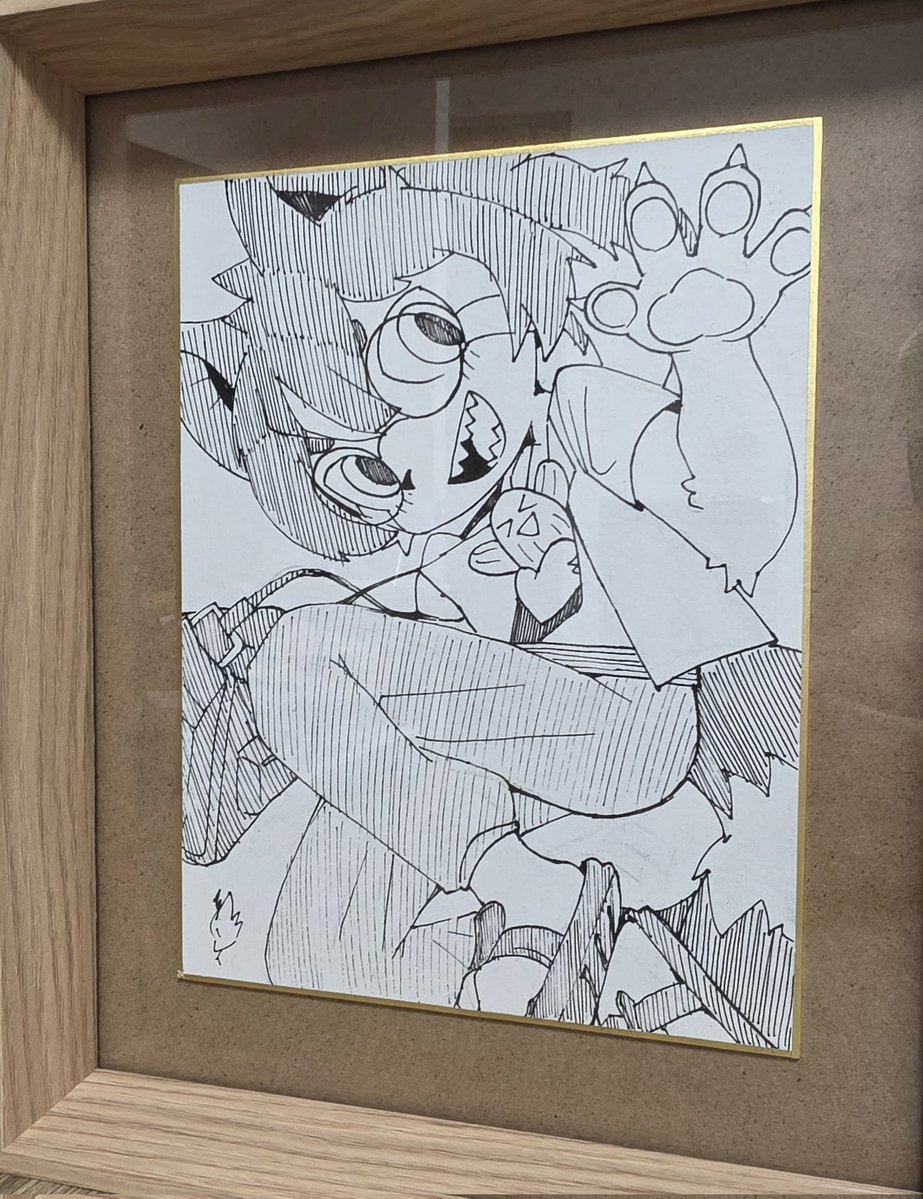 SubRudo's tweet image. 날랜돌이 @ COOKEDMOCHI  가 그려준 손그림 커미션이에용!

책상 위에 전시해두고 그림 그릴때마다 한번씩 보는거에용:3