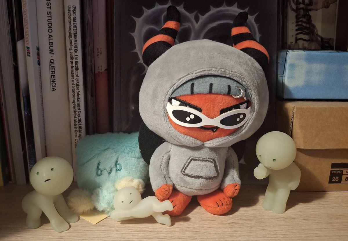 starwalkingg's tweet image. #squad