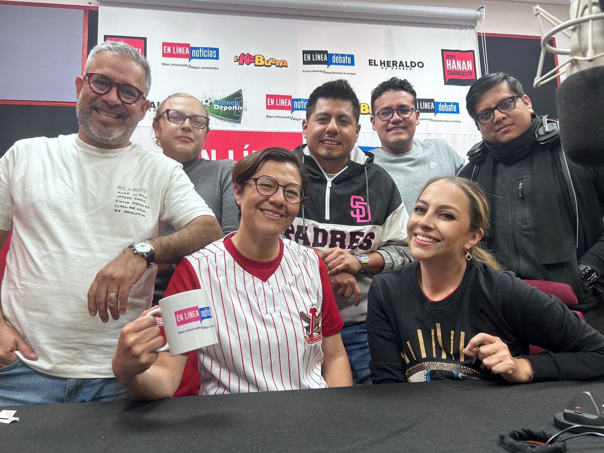 Hoy es #viernes de playera y mezclilla 👕👖

📻 Sintoniza <a href="/LaKeBuenaPuebla/">La Ke Buena Puebla</a> 1010 AM 89.7 FM

#EnLíneaNoticias
#BienInformado📰
#MejorConectado 🧑‍💻

elineanoticias.com

<a href="/erickbecerra1/">Erick Becerra</a> <a href="/AngelsarmientoL/">Angel Sarmiento</a> <a href="/YoSoyLizGomez/">Liz Gómez</a> <a href="/verolopez_10/">Verónica López</a> <a href="/OmarCr95/">Omar Cr 🤘</a> <a href="/DarkAich/">Dark Aich</a>