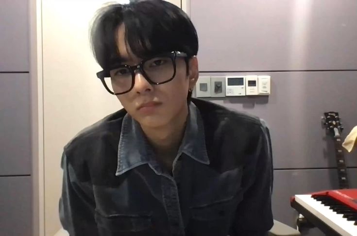 𝗿𝗲𝘁𝘁𝗮. . . tweet media